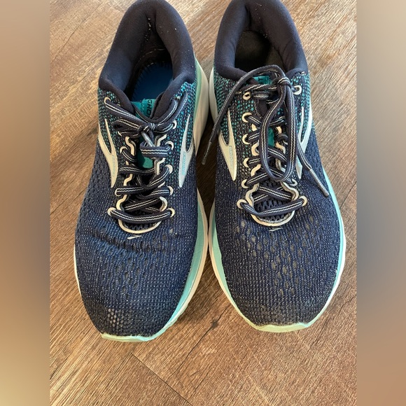 Brooks Ghost 11 Women’s Sneakers Size 8.5 (missing insole) - Picture 7 of 10